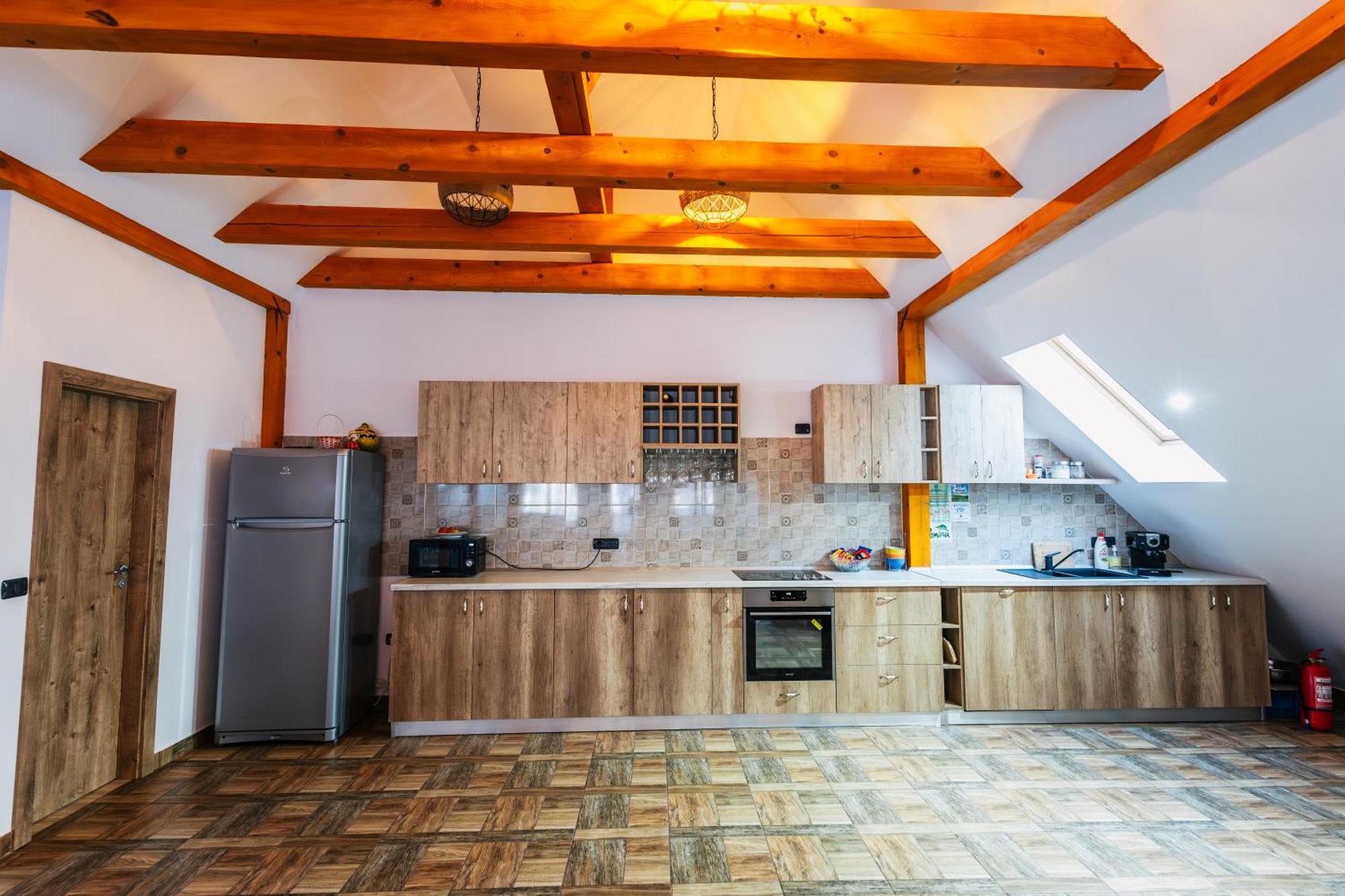 Casa Diana Rasnov Villa Luaran gambar