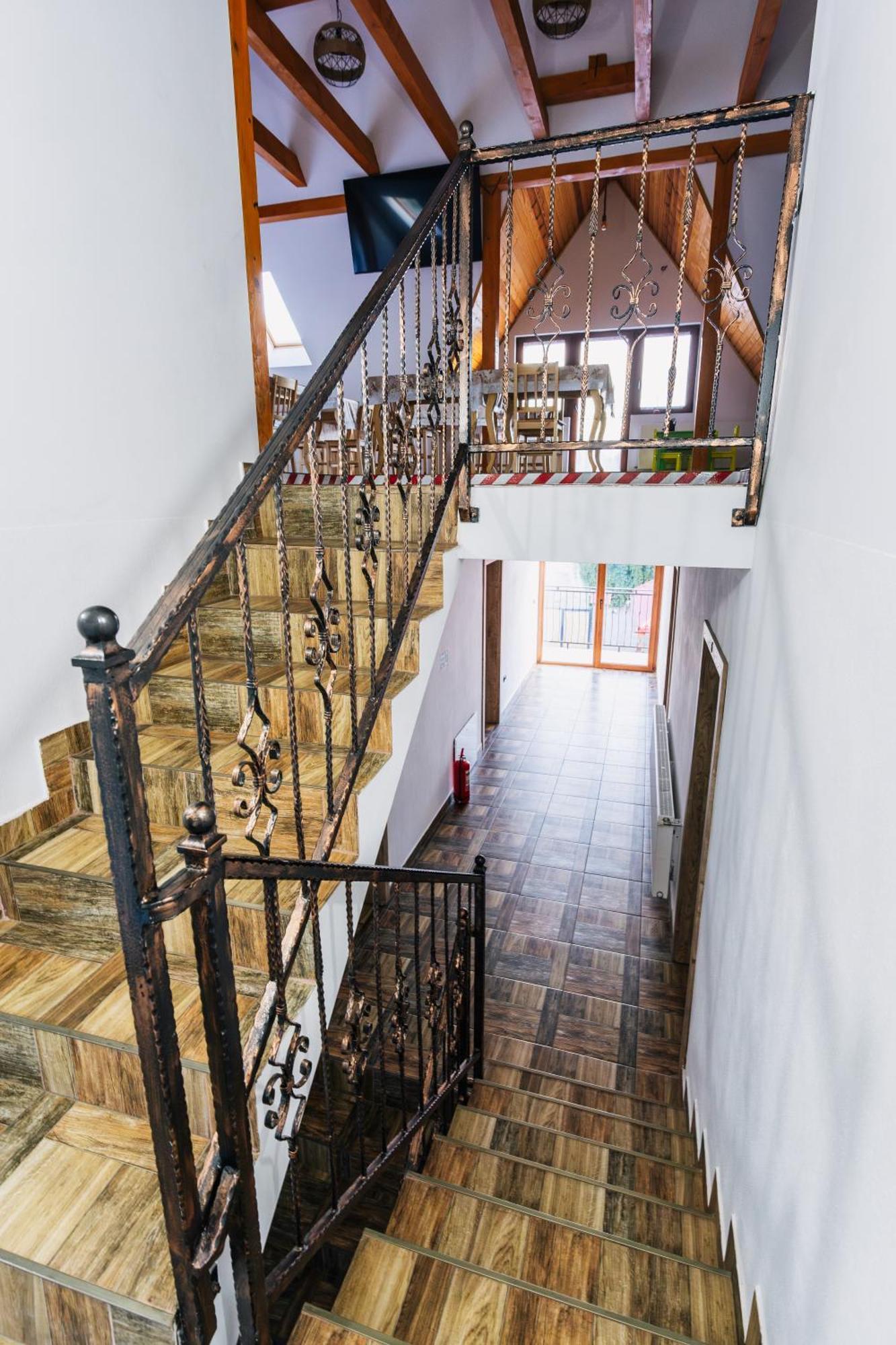 Casa Diana Rasnov Villa Luaran gambar
